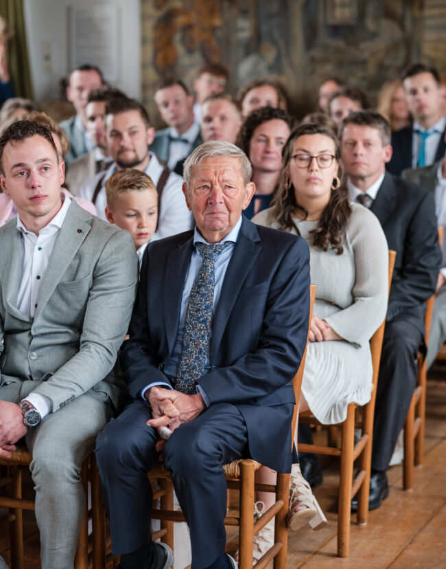 Relaxte ceremonie bij oud stadhuis Ameide!-Emma Susan Fotografie