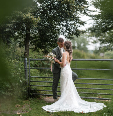 Landelijke boerderij bruiloft in Culemborg-Emma Susan Fotografie