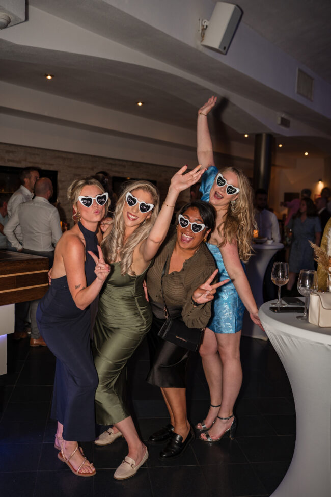 Een liefdevolle bruiloft in de mooie stad Gorinchem! -Emma Susan Fotografie