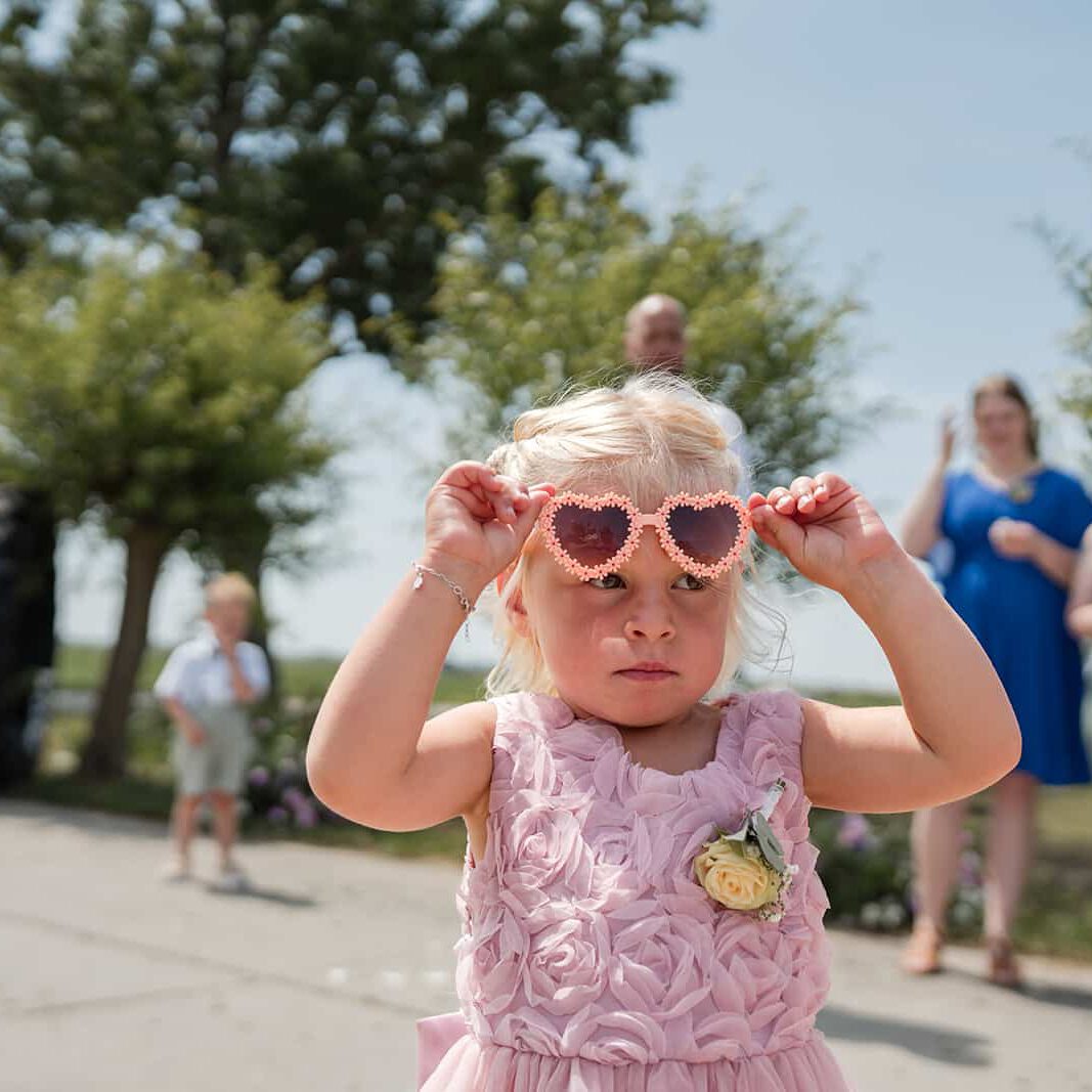 Een zomerste bruiloft in de tuin van ouders! Een zomerste bruiloft in de tuin van ouders!
