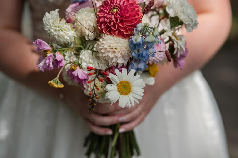 Een kleurrijke bruiloft op het prachtige kasteel bij de Landgoederen Bunnik 
