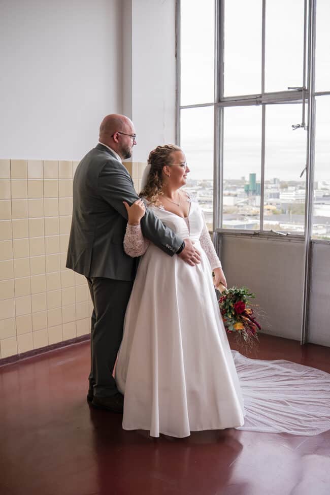 Bruiloft bij de Oude van Nelle Fabriek-Emma Susan Fotografie