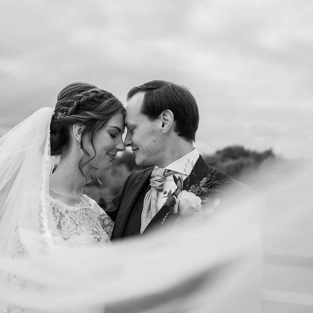 Een liefdevolle bruiloft bij Herberg de Lingehoeve Oosterwijk Een liefdevolle bruiloft bij Herberg de Lingehoeve Oosterwijk