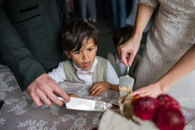 Een liefdevolle bruiloft bij Herberg de Lingehoeve Oosterwijk -Emma Susan Fotografie